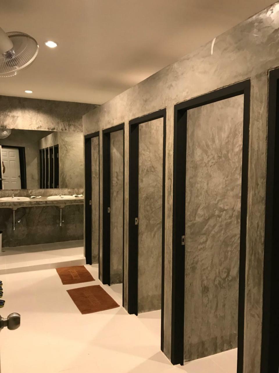 Baan Wararin Hostel Pattaya Εξωτερικό φωτογραφία