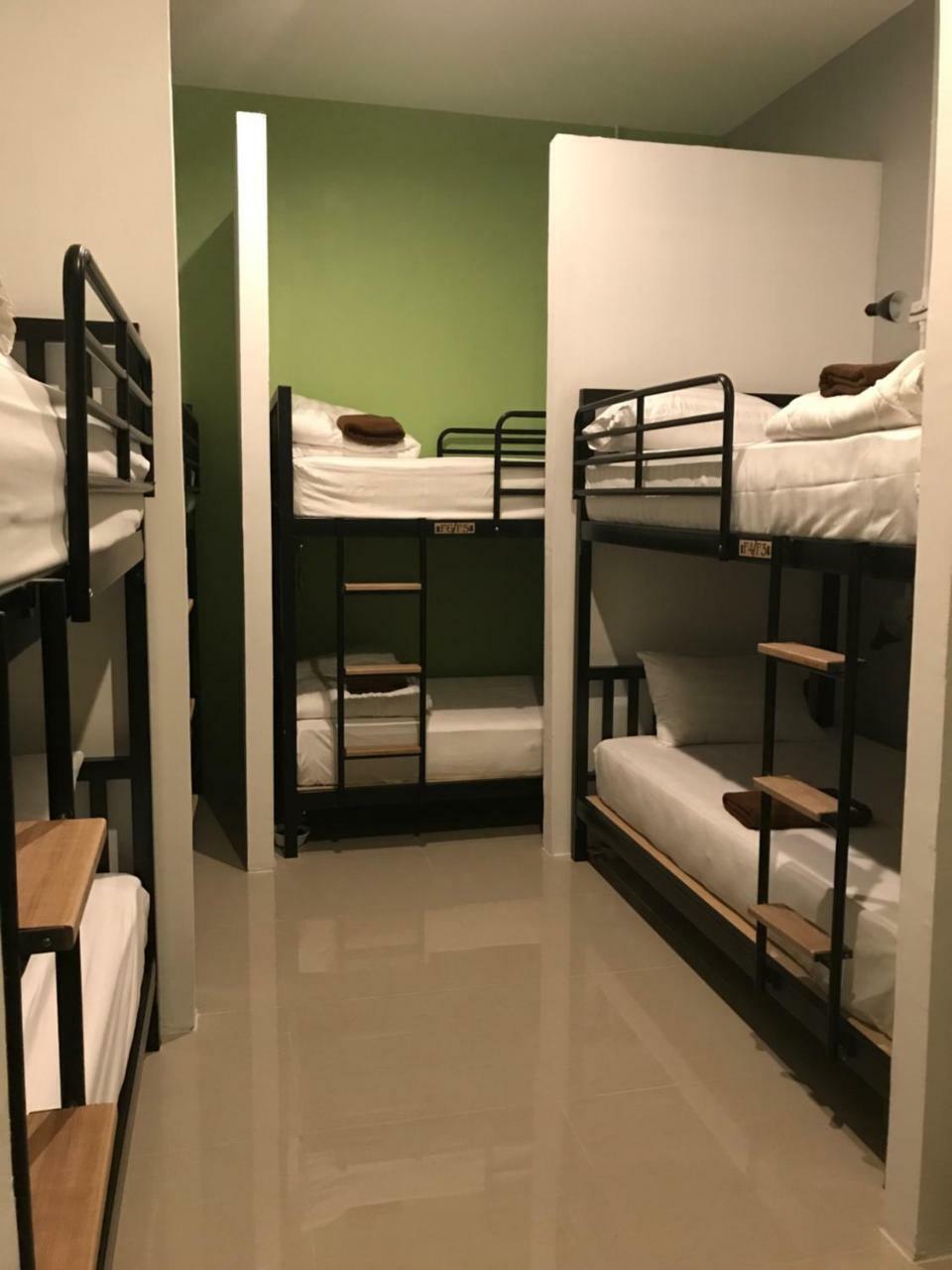 Baan Wararin Hostel Pattaya Εξωτερικό φωτογραφία