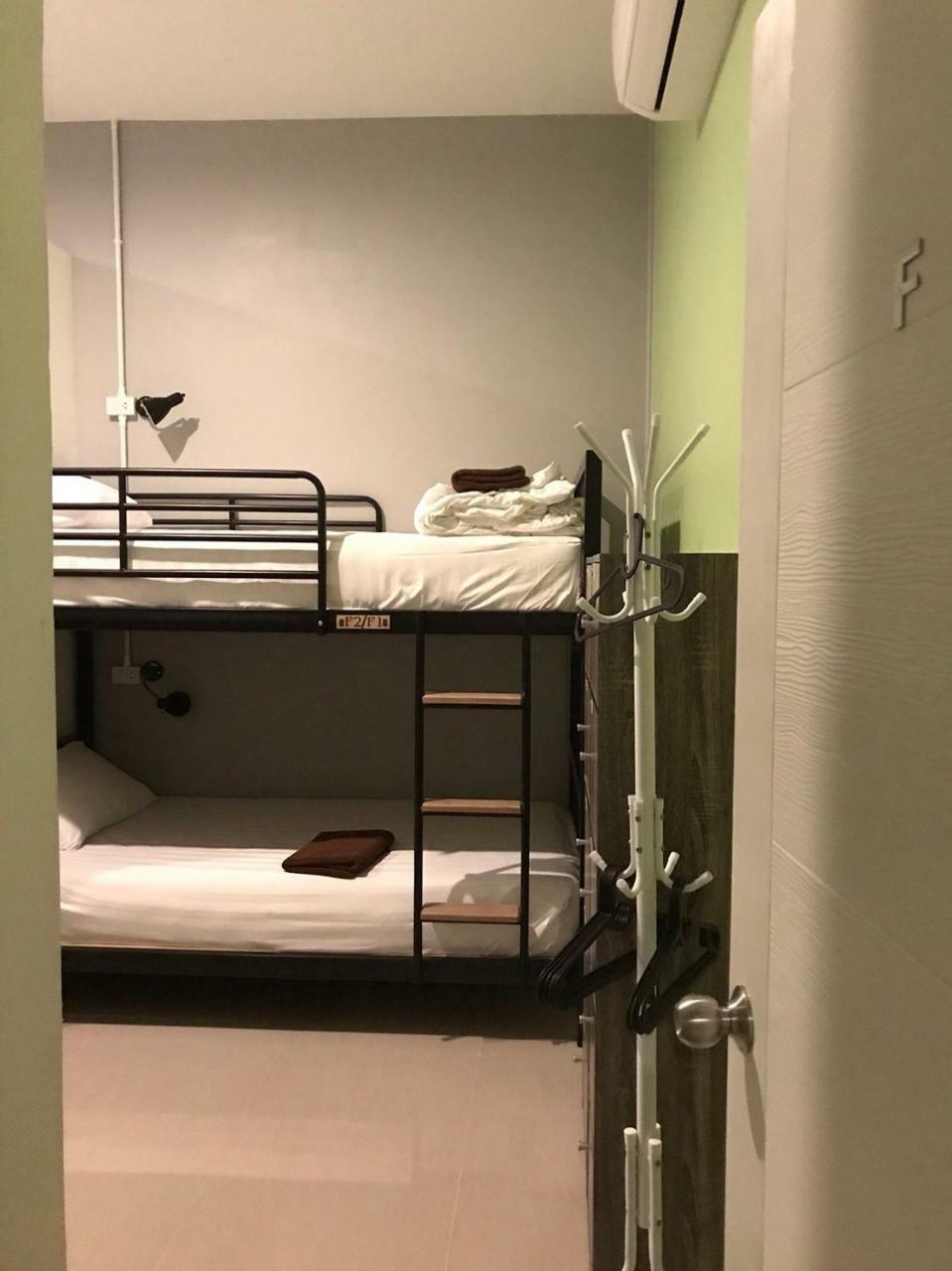 Baan Wararin Hostel Pattaya Εξωτερικό φωτογραφία